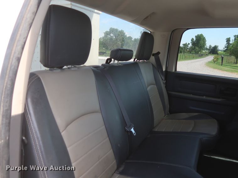 image for item GS9942 2011 Dodge Ram 4500HD  Crew Cab bucket truck