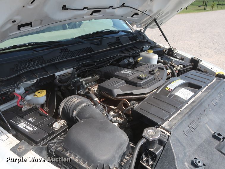 image for item GS9942 2011 Dodge Ram 4500HD  Crew Cab bucket truck