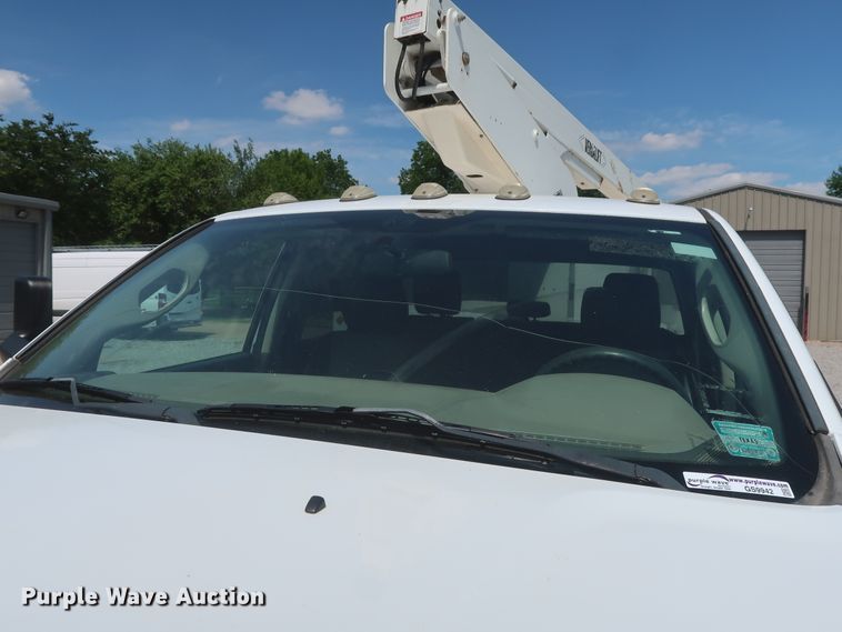 image for item GS9942 2011 Dodge Ram 4500HD  Crew Cab bucket truck