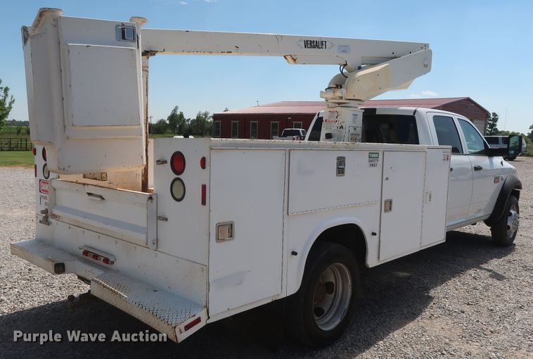 image for item GS9942 2011 Dodge Ram 4500HD  Crew Cab bucket truck