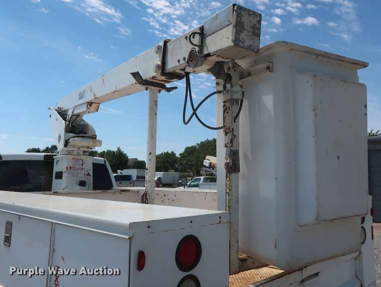 image for item GS9942 2011 Dodge Ram 4500HD  Crew Cab bucket truck