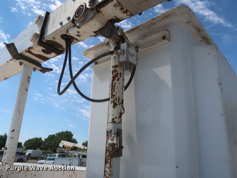 image for item GS9942 2011 Dodge Ram 4500HD  Crew Cab bucket truck