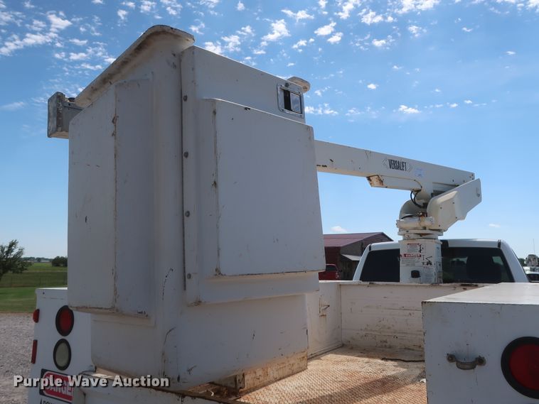 image for item GS9942 2011 Dodge Ram 4500HD  Crew Cab bucket truck