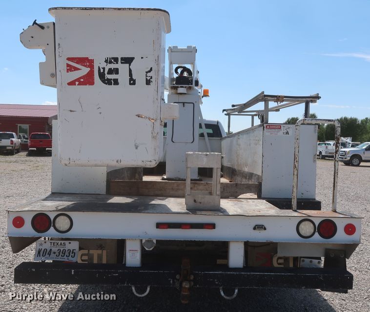 image for item GS9944 2015 Dodge Ram 5500HD  bucket truck
