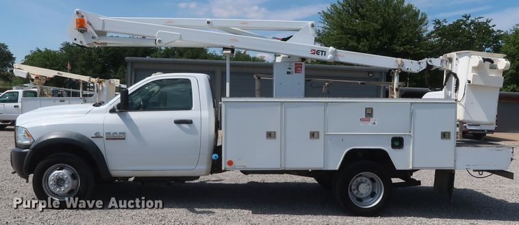 image for item GS9944 2015 Dodge Ram 5500HD  bucket truck