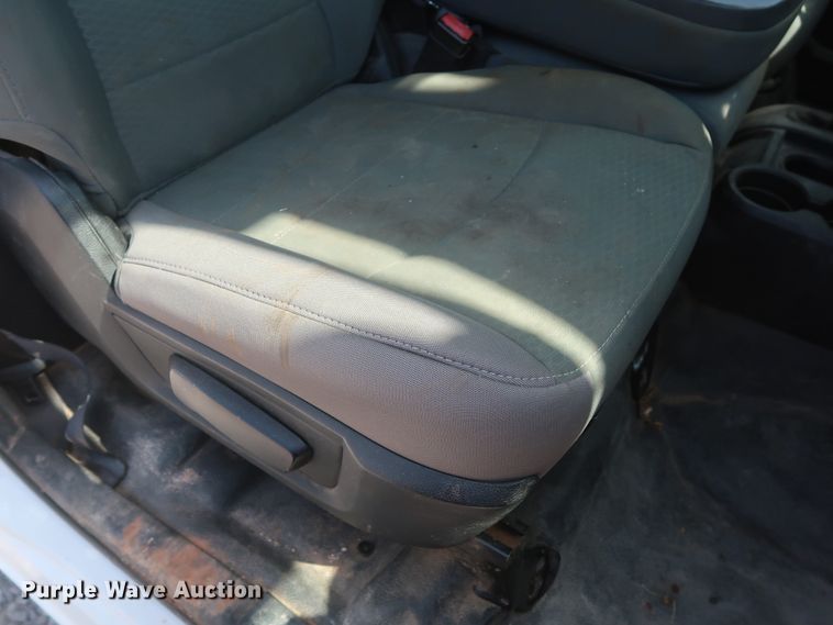 image for item GS9944 2015 Dodge Ram 5500HD  bucket truck