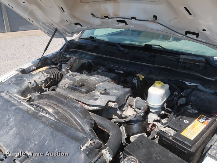 image for item GS9944 2015 Dodge Ram 5500HD  bucket truck