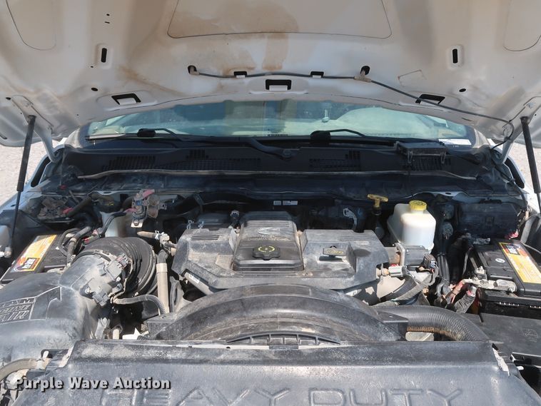 image for item GS9944 2015 Dodge Ram 5500HD  bucket truck