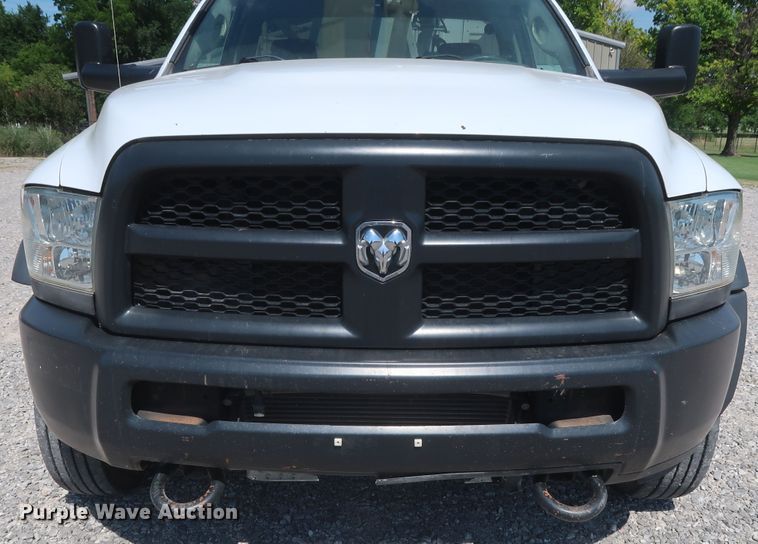 image for item GS9944 2015 Dodge Ram 5500HD  bucket truck