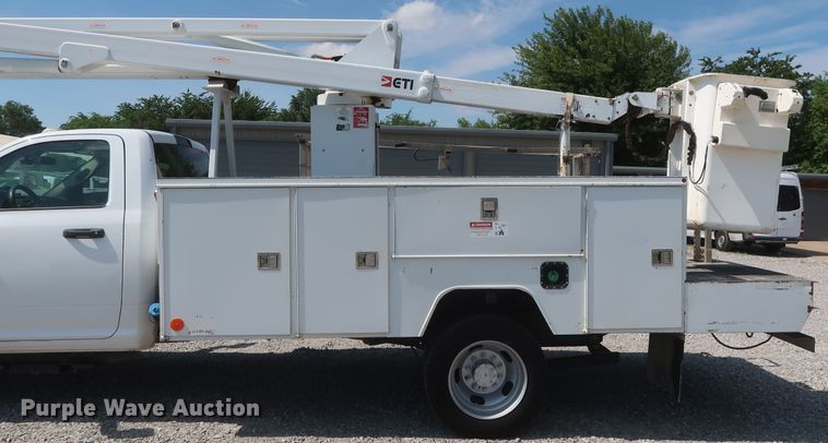 image for item GS9944 2015 Dodge Ram 5500HD  bucket truck