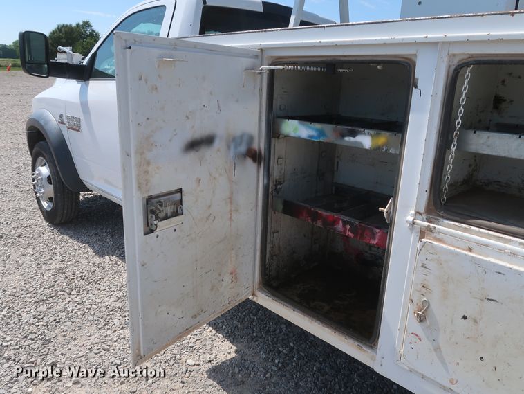 image for item GS9944 2015 Dodge Ram 5500HD  bucket truck