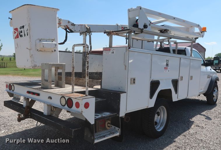 image for item GS9944 2015 Dodge Ram 5500HD  bucket truck