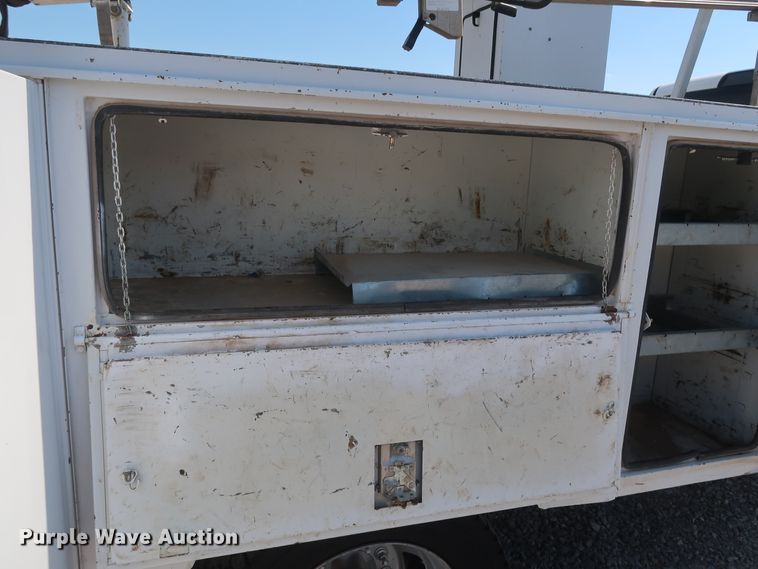 image for item GS9944 2015 Dodge Ram 5500HD  bucket truck