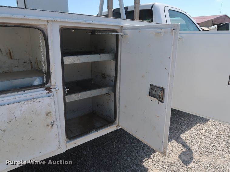 image for item GS9944 2015 Dodge Ram 5500HD  bucket truck