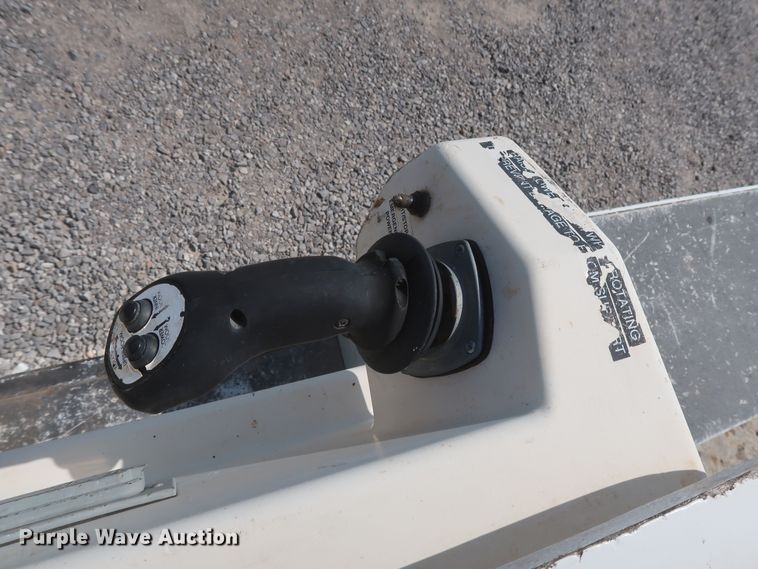 image for item GS9944 2015 Dodge Ram 5500HD  bucket truck