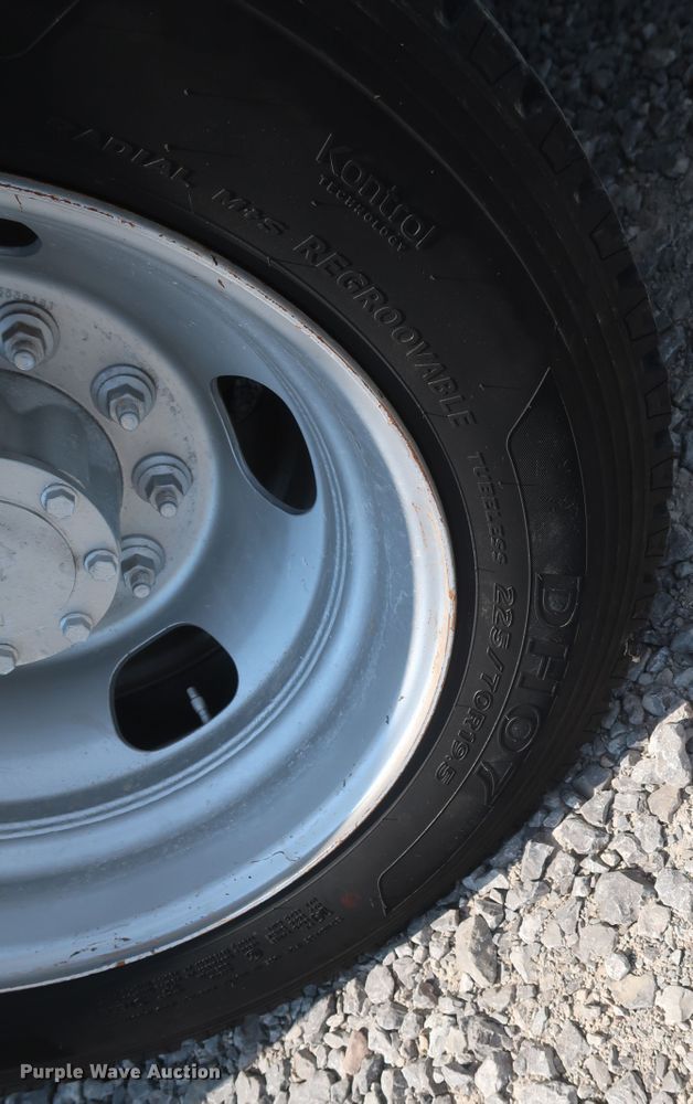 image for item GS9944 2015 Dodge Ram 5500HD  bucket truck