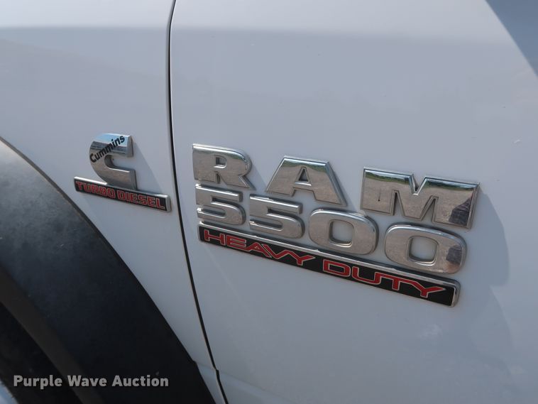 image for item GS9944 2015 Dodge Ram 5500HD  bucket truck