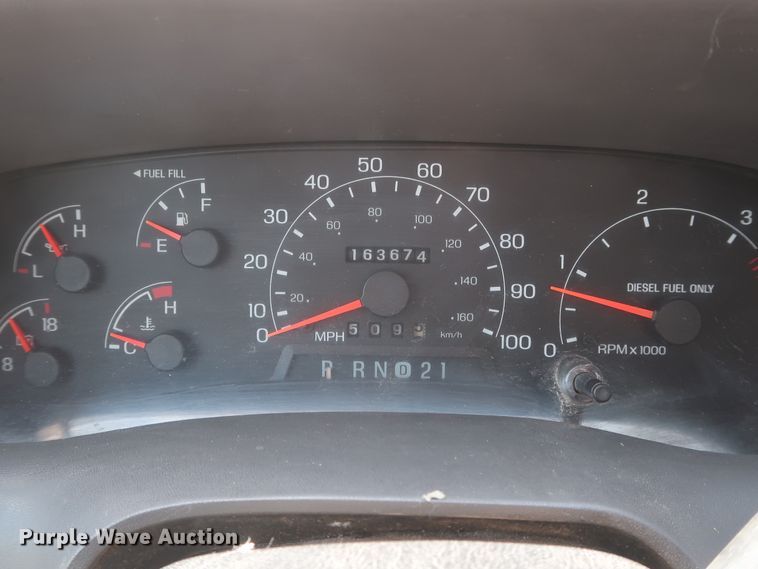 image for item GS9970 2000 Ford F450 Super Duty  bucket truck