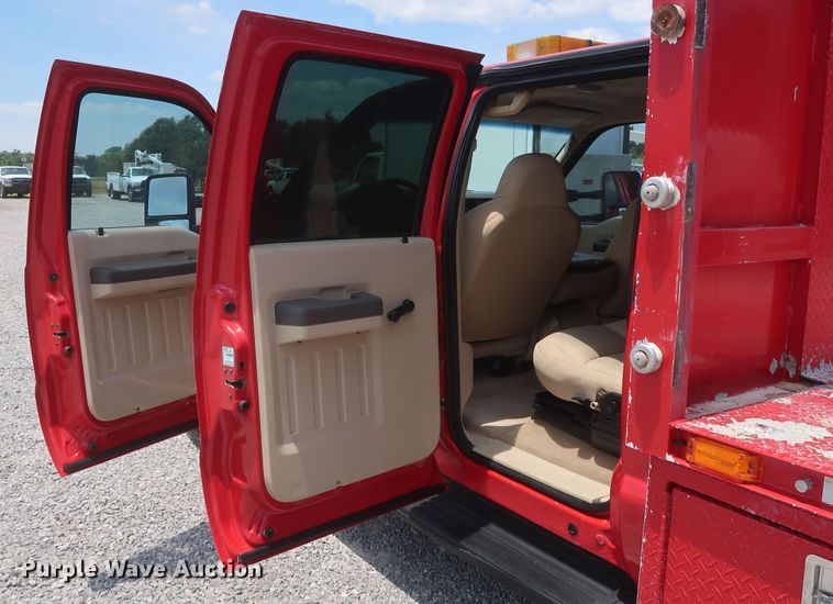 image for item GS9972 2008 Ford F450 Super Duty XL  Crew Cab flatbed truck