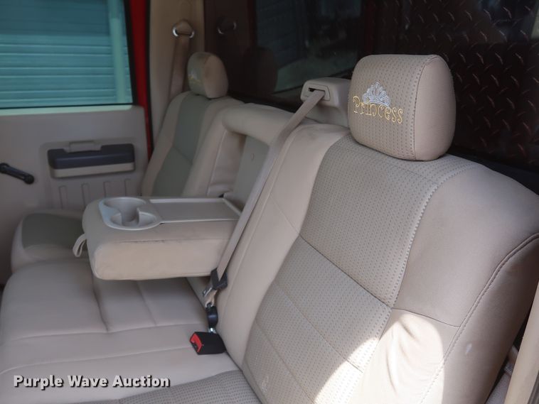 image for item GS9972 2008 Ford F450 Super Duty XL  Crew Cab flatbed truck