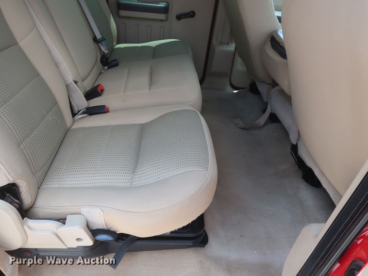 image for item GS9972 2008 Ford F450 Super Duty XL  Crew Cab flatbed truck