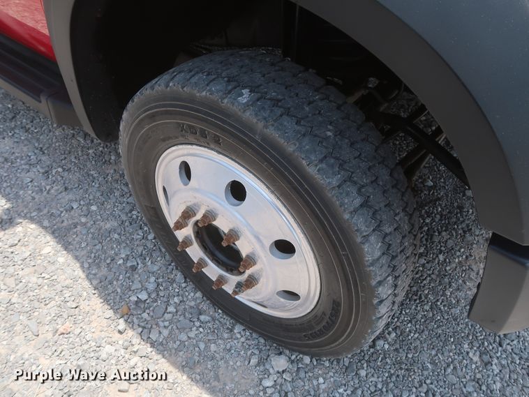 image for item GS9972 2008 Ford F450 Super Duty XL  Crew Cab flatbed truck