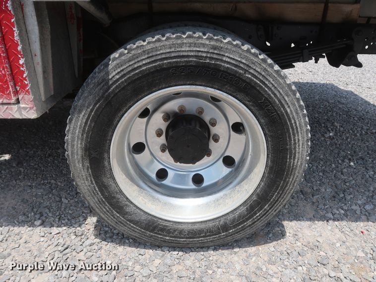 image for item GS9972 2008 Ford F450 Super Duty XL  Crew Cab flatbed truck