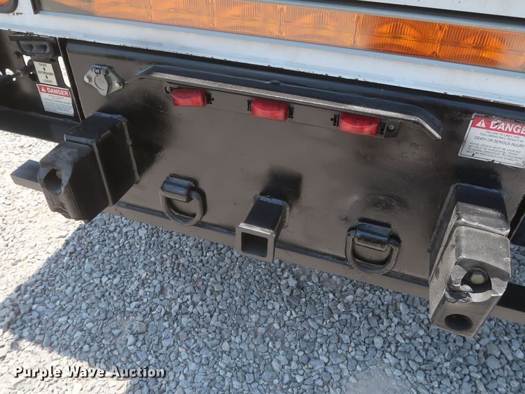 image for item GS9973 2011 Ford F650 Super Duty XL  bucket truck