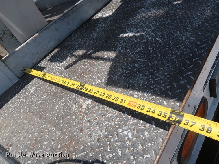 image for item GS9973 2011 Ford F650 Super Duty XL  bucket truck