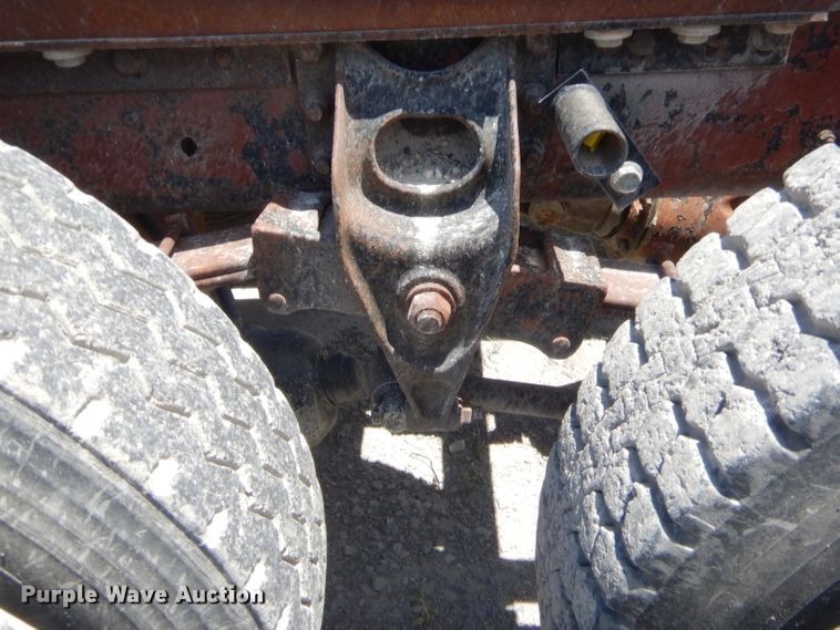 image for item GT9236 1984 International Transfer 4300  semi truck