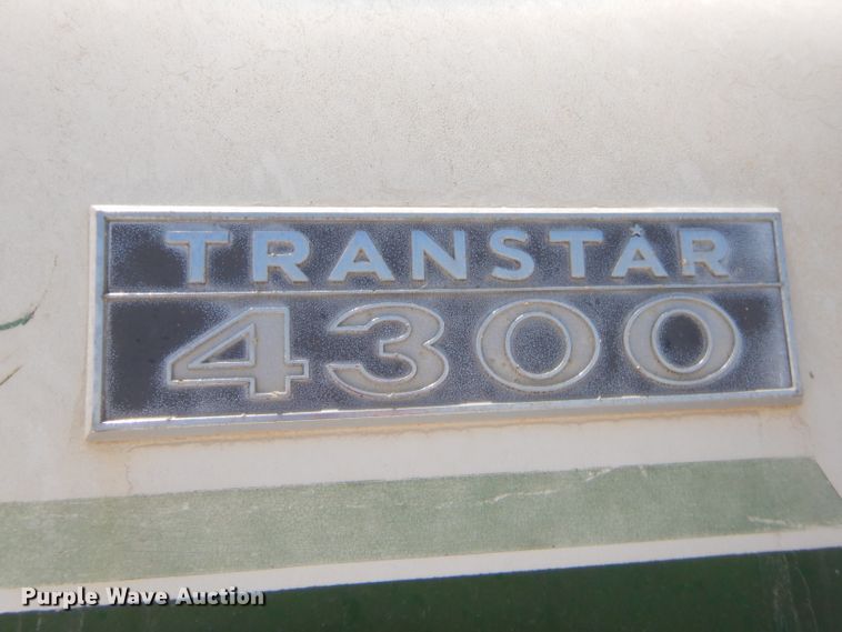 image for item GT9236 1984 International Transfer 4300  semi truck