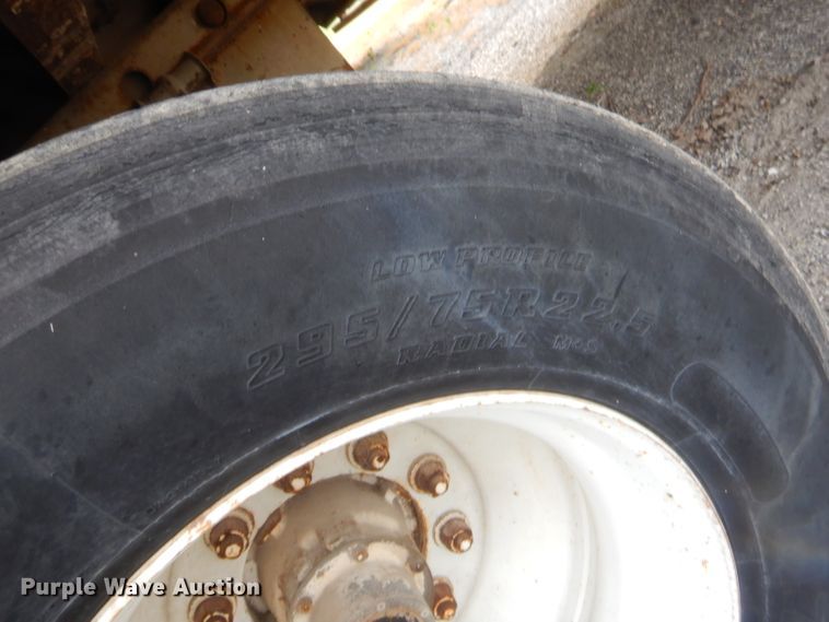 image for item GT9272 1998 Great Dane dry van trailer