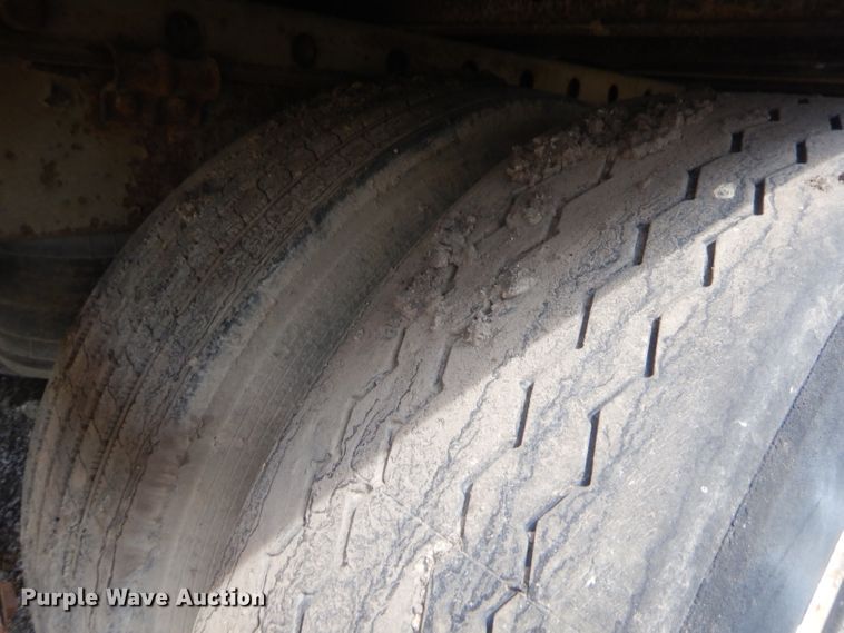 image for item GT9272 1998 Great Dane dry van trailer