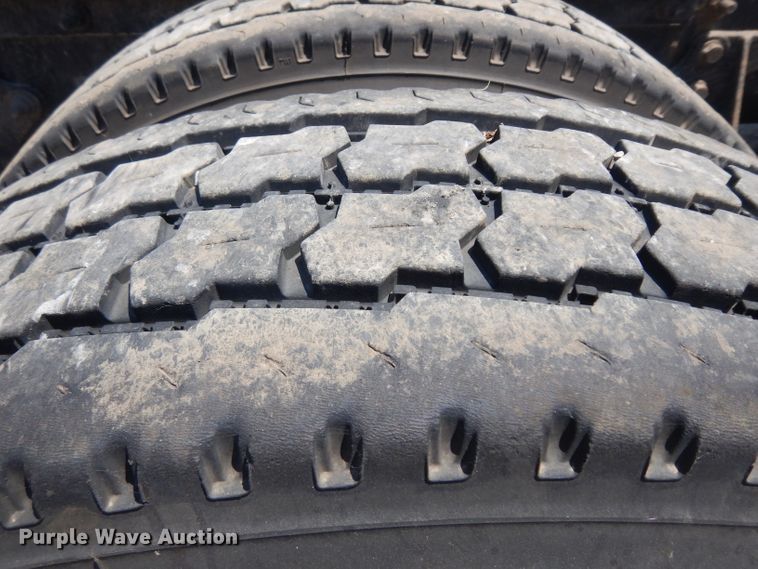 image for item HA9250 2005 International 9200i  semi truck
