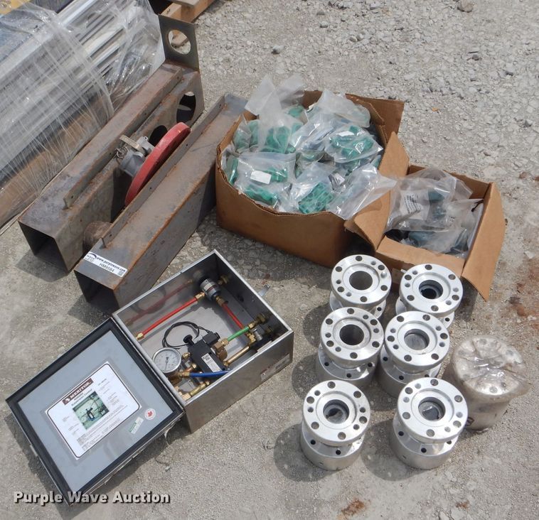 image for item HM9584 Truck parts