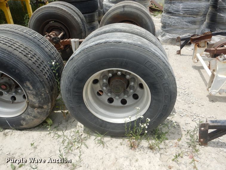 image for item HM9593 (2) axles