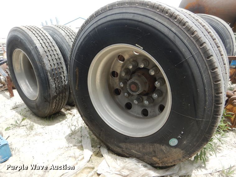 image for item HM9593 (2) axles