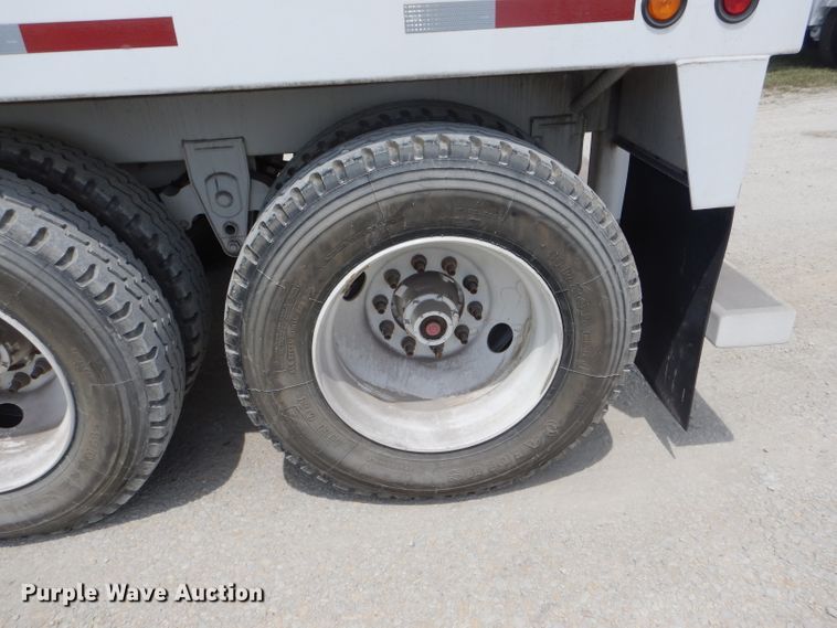 image for item HM9597 2013 Majona Steel vacuum trailer