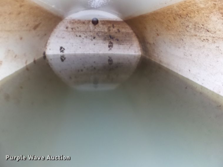 image for item HM9597 2013 Majona Steel vacuum trailer