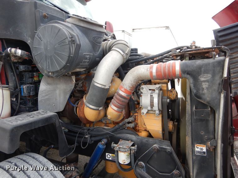 image for item HS9651 2006 Peterbilt 387  semi tractor