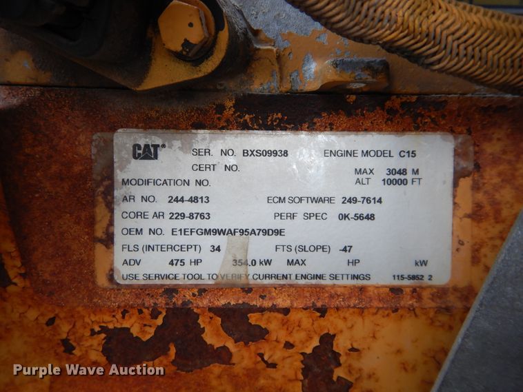 image for item HS9651 2006 Peterbilt 387  semi tractor