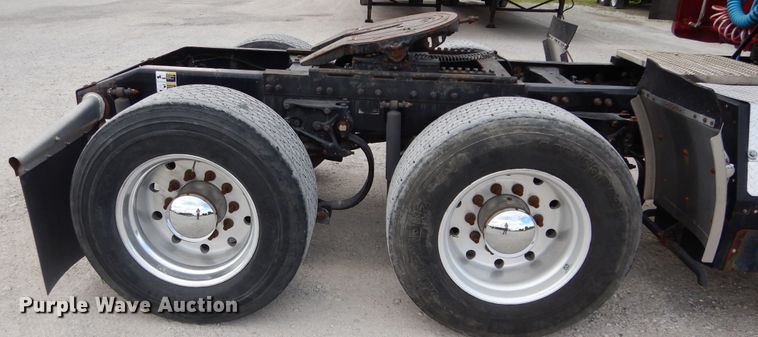 image for item HS9651 2006 Peterbilt 387  semi tractor