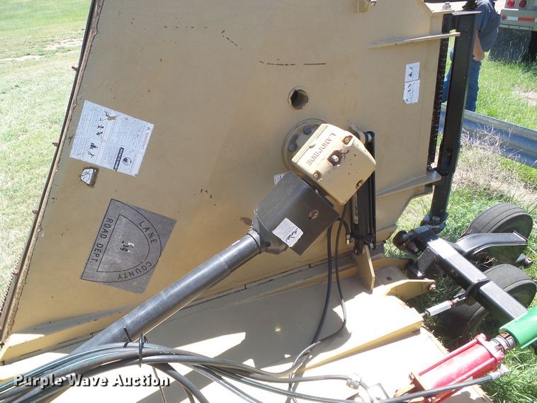 image for item DD0472 Land Pride RCM5515 batwing rotary mower