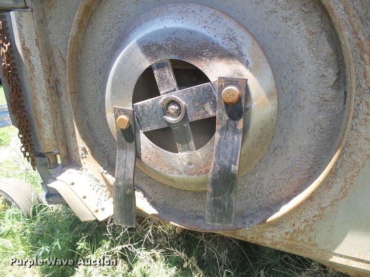 image for item DD0473 Land Pride Commander batwing rotary mower