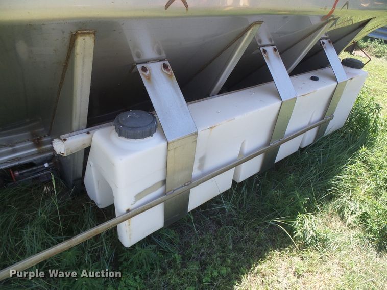 image for item DD0474 Warren AC-2420A-13 stainless steel spreader