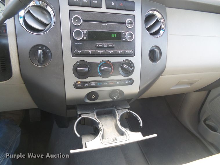 image for item DD0481 2008 Ford Expedition XLT  SUV