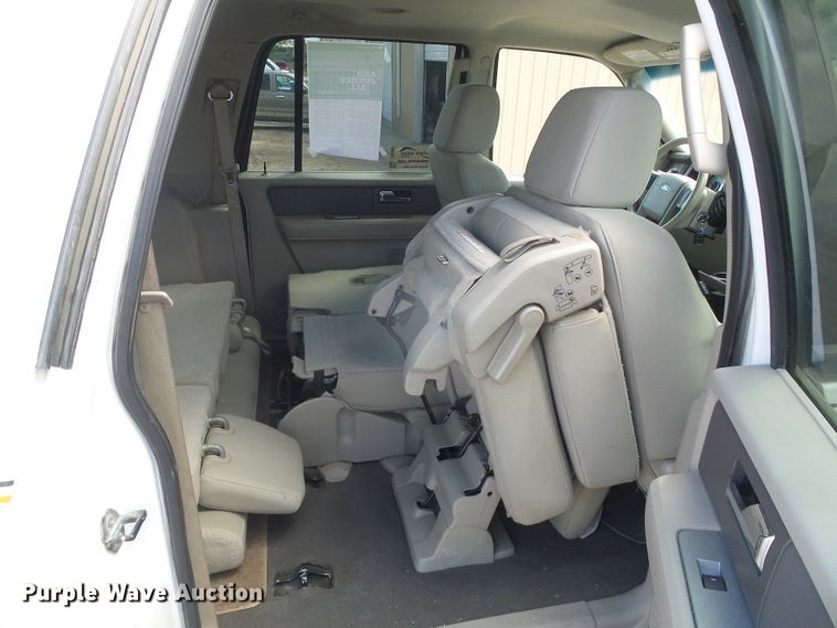 image for item DD0481 2008 Ford Expedition XLT  SUV