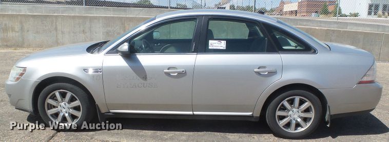 image for item DD0482 2008 Ford Taurus SEL