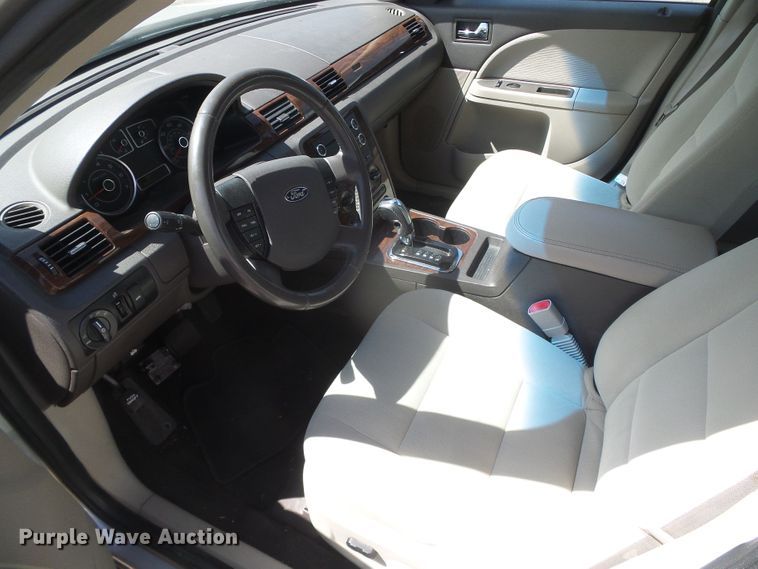 image for item DD0482 2008 Ford Taurus SEL