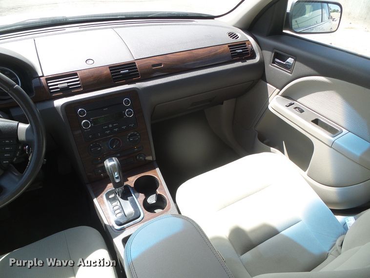 image for item DD0482 2008 Ford Taurus SEL